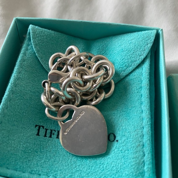 Tiffany and Co heart tag charm bracelet - Silver - Picture 4 of 6
